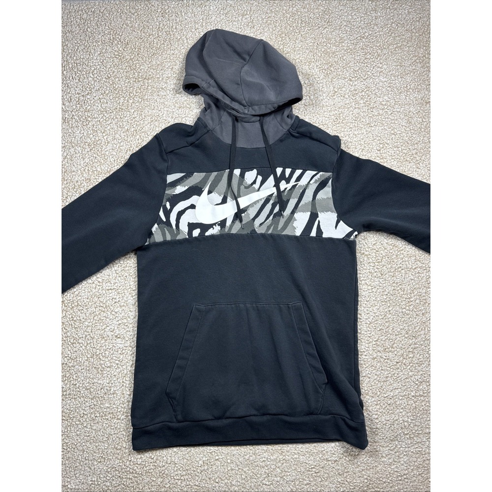 Nike Dri Fit Sport Camo Pullover Hoodie Mens M Black Gray DM5891-011 Big Swoosh